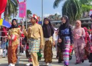 Meriahnya Pawai Pembangunan HUT RI ke 78 di Kutai Kartanegara