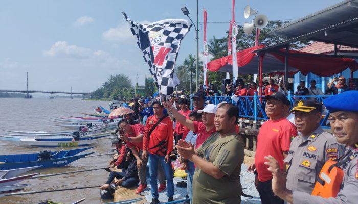 Kolaborasi Dispora Bersama POK Kukar Gelar Lomba Balap Ketinting