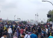 Wisatawan asal Berau Turut Saksikan Kemeriahan Ngulur Naga dan Belimbur