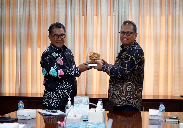 Pj Gubernur Akmal Malik Terima Audensi SKK Migas dan KKKS Wilayah Kaltim 1 pj