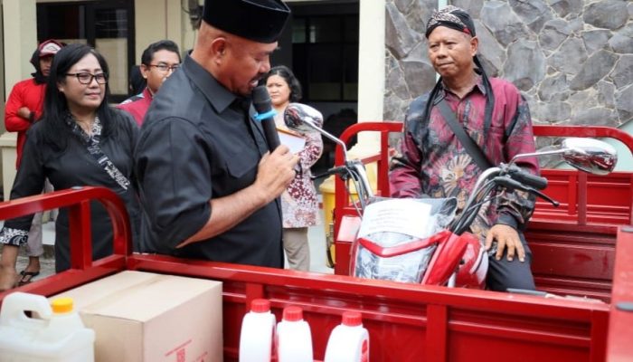 18 Desa di Tenggarong Seberang Terima Bantuan Motor Sampah