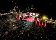 Edi-Rendi Kompak Hadiri K-Fest, Puluhan Ribu Pengunjung Terhipnotis Lagu-lagu Hits Denny Caknan