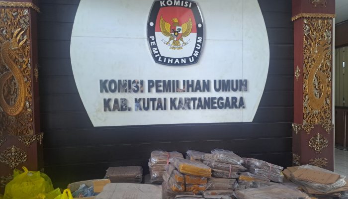 KPU Kukar Temukan 1.787 Surat Suara Pemilu 2024 Rusak