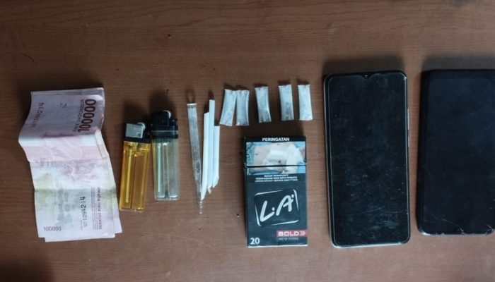 Barang bukti yang diamankan polisi