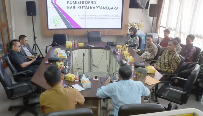 Komisi II DPRD Kukar Dorong Pengembangan Wisata Desa Sangkuliman Kota Bangun