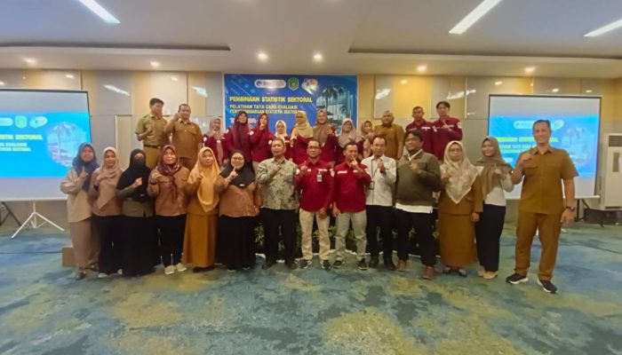 Diskominfo Kukar Adakan Pelatihan Evaluasi Pelaksanaan Statistik Sektoral