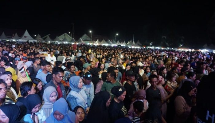Pesta Laut Pesisir Nusantara Dibanjiri Ribuan Pengunjung
