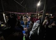 Respon Cepat Wabup Kukar, Rendi Solihin Datangi Lokasi Kebakaran di Desa Sumber Sari dan Serahkan Bantuan