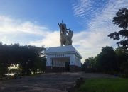 Ratusan Pengunjung Padati Objek Wisata Pulau Kumala