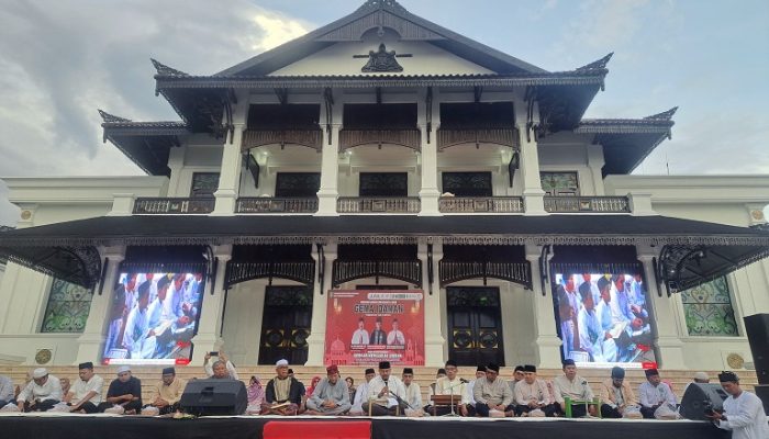 Ratusan Pelajar dan Masyarakat Antusias Ikuti Gerakan Etam Mengaji Idaman Kukar