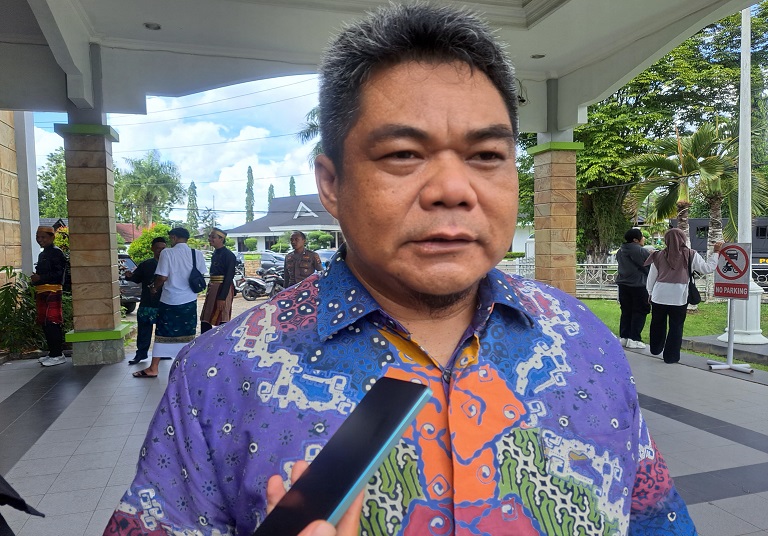 Camat Sebulu, Eddy Fachrudin