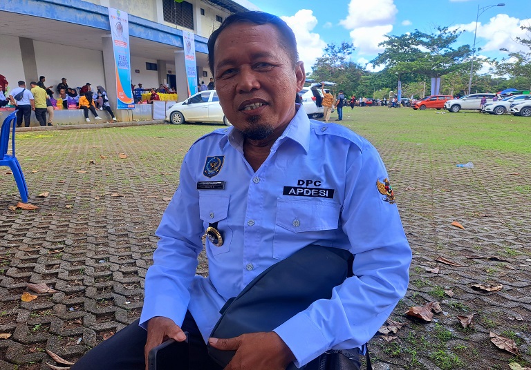 Kepala Desa Lebak Mantan, Satibi Yusuf