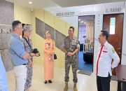 Diskominfo Kukar Terima Kunjungan Direktur Politeknik Siber dan Sandi Negara