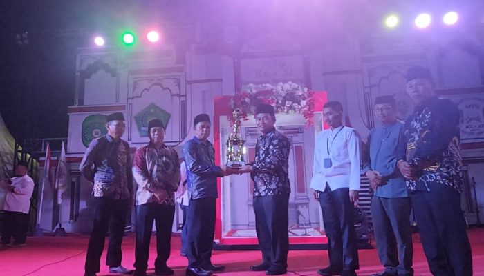 Sukono Tutup MTQ ke-11 Tingkat Kecamatan Tenggarong