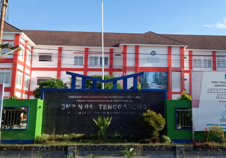 SMP N 1 Tenggarong