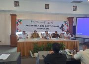 Plt Kepala Dispar Kukar Buka Pelatihan dan Sertifikasi Fotografi, Diikuti 20 Peserta