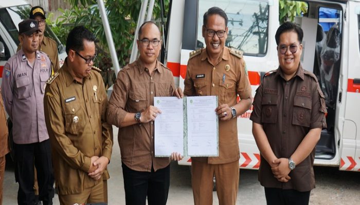 Warga Muara Jawa Ilir Sambut Gembira Bantuan Ambulance dari Pemkab Kukar