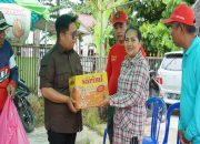 Wabup Kukar Rendi Solihin Salurkan Bantuan untuk Korban Kebakaran di Tenggarong