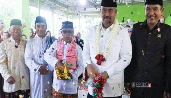 Bupati Edi Resmikan Taman Pendidikan Quran di Desa Loa Pari