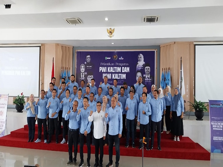 Pelantikan kepengurusan PWI Kaltim