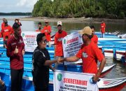 Nelayan di Anggana dan Muara Badak ‘Full Senyum’ Terima Bantuan dari Pemkab Kukar