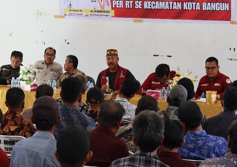 Bupati Edi Damansyah