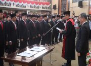 Sebanyak 44 Anggota DPRD Kukar Resmi Dilantik, Bupati Edi Ucapkan Selamat