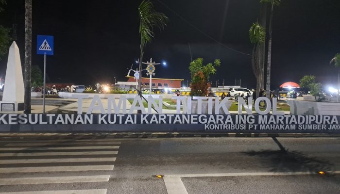 Disdikbud Kukar Fasilitasi Seniman untuk Ekspresikan Karyanya di Taman Titik Nol 