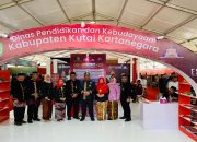 Disdikbud Kenalkan Program Sekolah Google di Expo Erau Adat Kutai 2024