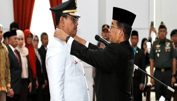 Pj Gubernur Akmal Malik Lantik Muhammad Zainal Arifin Sebagai Pj Bupati Penajam Paser Utara