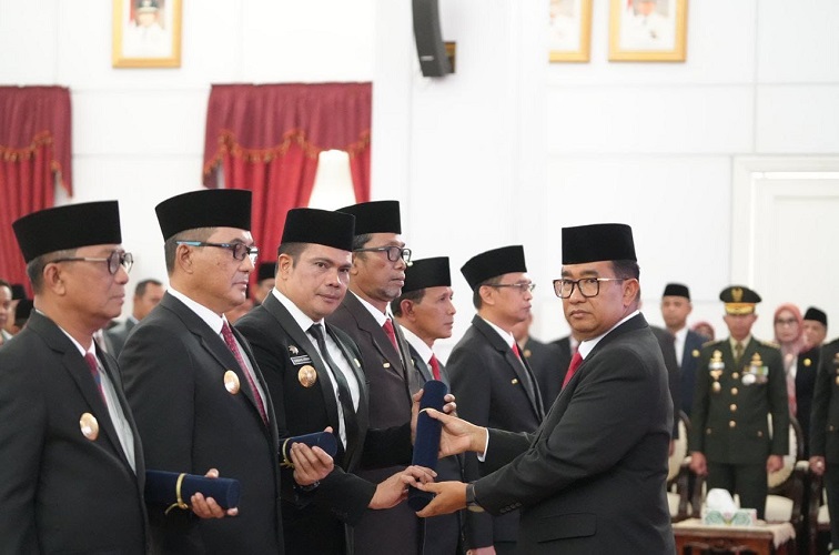 Pengukuhan penjabat sementara