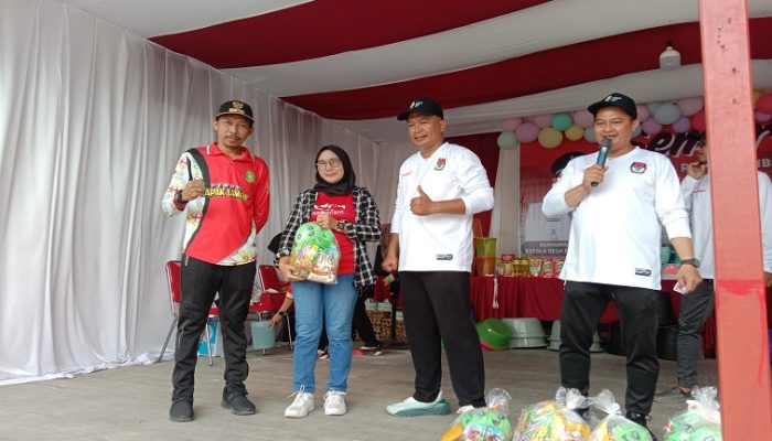 Kemeriahan Jalan Sehat dan Zumba di Desa Rapak Lambur, Sosialisasi Partisipasi Pemilih di Pilkada 2024