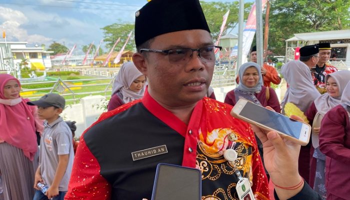 Disdikbud Kukar : Beseprah Salah Satu Rangkaian Erau Adat Kutai Yang Penuh Makna