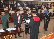 Sah Sebagai Ketua DPRD Kukar, Junaidi Wakafkan Diri untuk Kutai Kartanegara