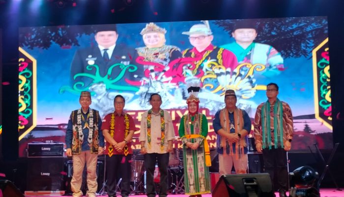 Asisten II Buka Festival Seni Budaya PDKT 2024, Diharapkan Jadi Tradisi Tahunan
