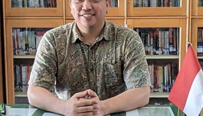 Menimbang Pilihan: Mengapa Pemimpin Sipil Lebih Tepat untuk Masa Depan Demokrasi