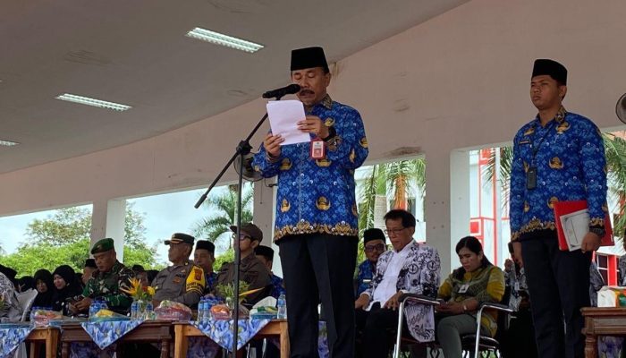 Pemkab Kukar Gelar Apel Hari Guru Nasional dan HUT PGRI Ke-79 Tahun 2024