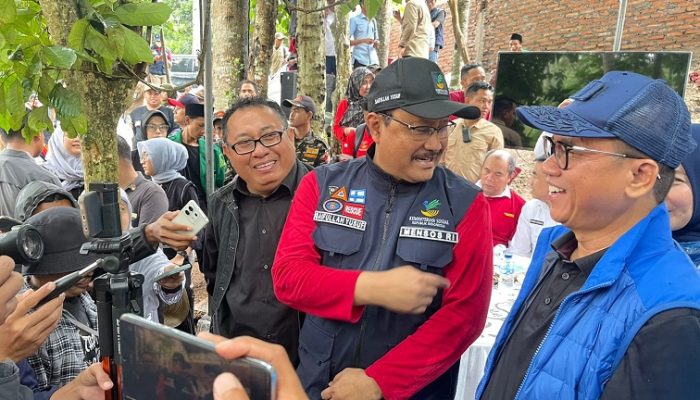 Mensos Gus Ipul: Ketum SMSI Firdaus Yang Membuat Kami Terperangkap Disini