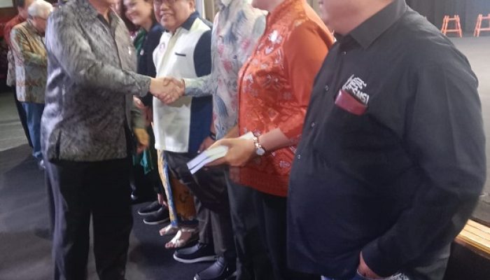 Firdaus dan Grace, Pengusul Gelar Kepahlawanan Mendapat Penghargaan