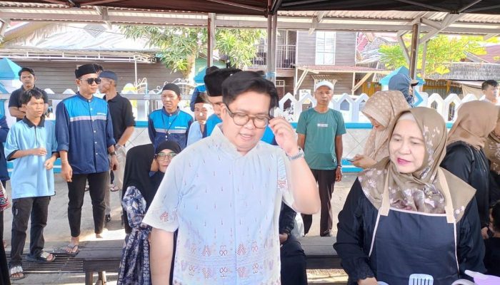 Buka Puasa Bersama di Masjid Jami’ KH Muhammad Sadjid, Wabup Kukar Apresiasi Semangat Kebersamaan