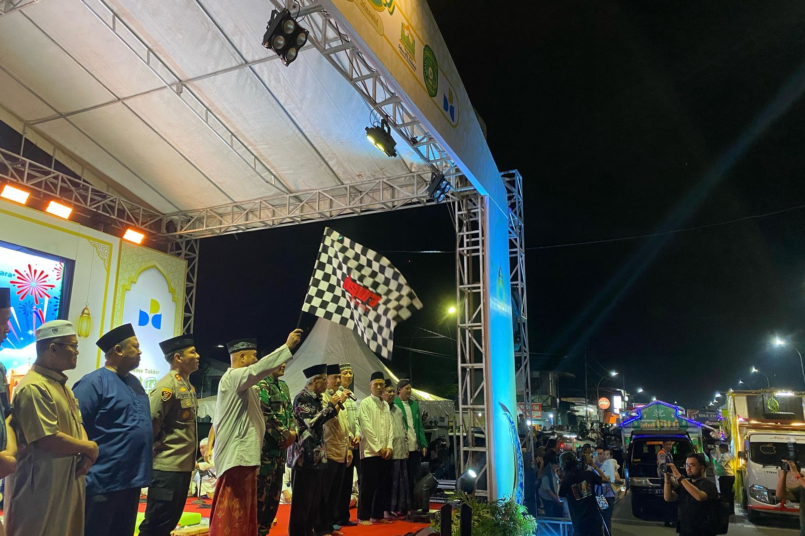 6e33c843 c7c9 4a2e bc2c a5e0355a3300