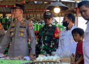 Antisipasi Kenaikan Harga, Kapolsek Sebulu Pantau Pasar dan Stok Sembako