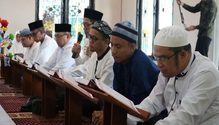 Peringatan Nuzulul Qur’an, Khatam Al-Qur’an, dan Buka Puasa Bersama ASN DPRD Kutai Kartanegara