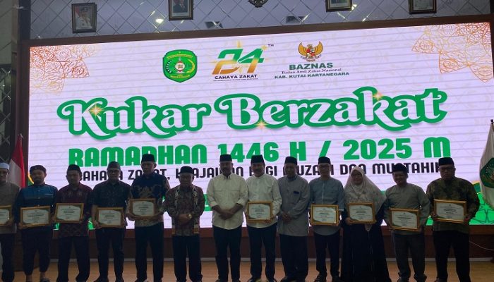 Kukar Berzakat Menjadi Agenda Rutin, Edi Damansyah Tegaskan Pentingnya Zakat dalam Masyarakat