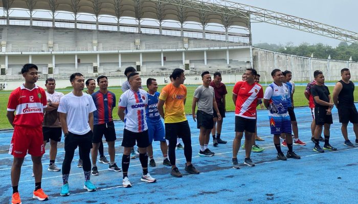 Dispora Kukar Fasilitasi Koper Tes Wasit untuk Persiapan Piala Askab U-20