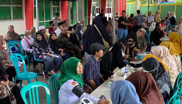 Dinkes Kukar Gelar Vaksinasi Haji 2025, 524 Jamaah Jalani Pemeriksaan di Puskesmas Rapak Mahang
