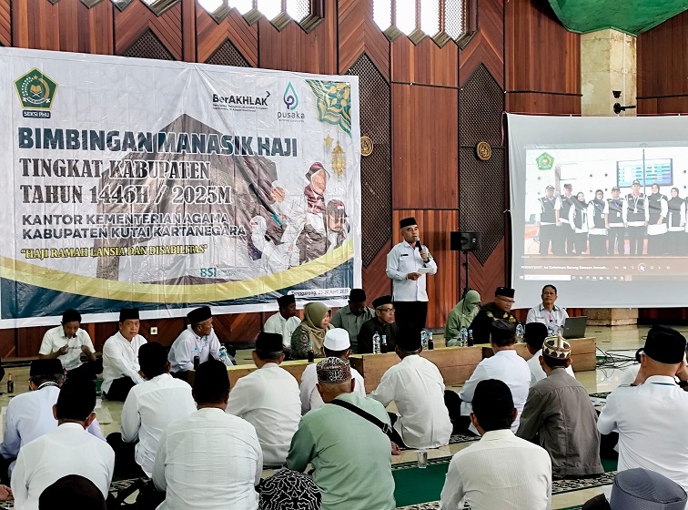 Kutai Kartanegara Gelar Manasik Haji Massal untuk Ratusan Calon Jamaah, Pemkab Apresiasi 1 haji