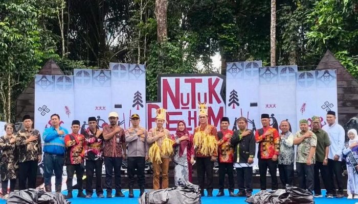 Festival Nutuk Beham: Warisan Budaya Adat Kutai yang Kembali Hidup di Kedang Ipil