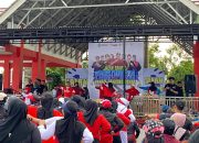 Meski Diguyur Hujan, Jalan dan Senam Sehat Forkopimda Tetap Meriah di Kecamatan Tenggarong Seberang