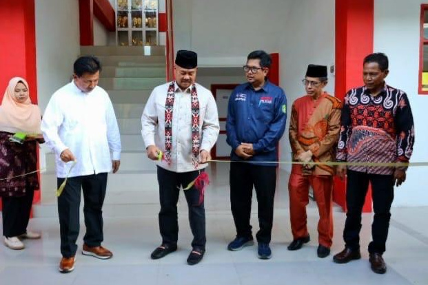 b6e7952b a9c4 4a2d 93fc 9c2238062f48